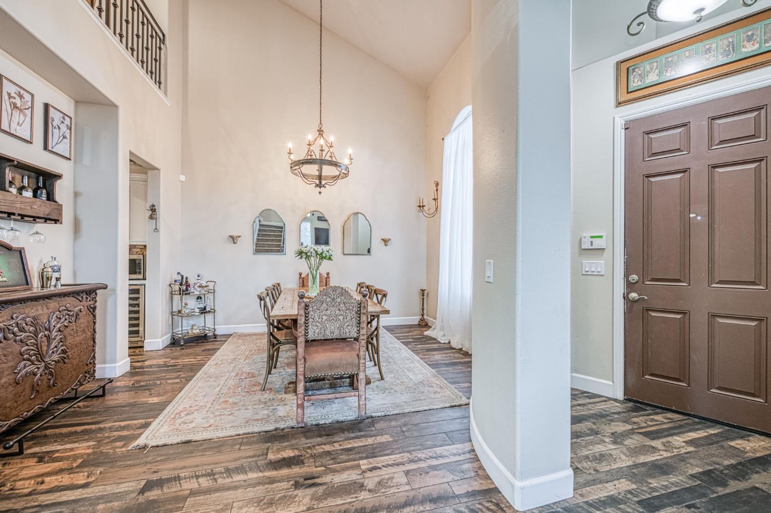 970 N Orangewood Avenue