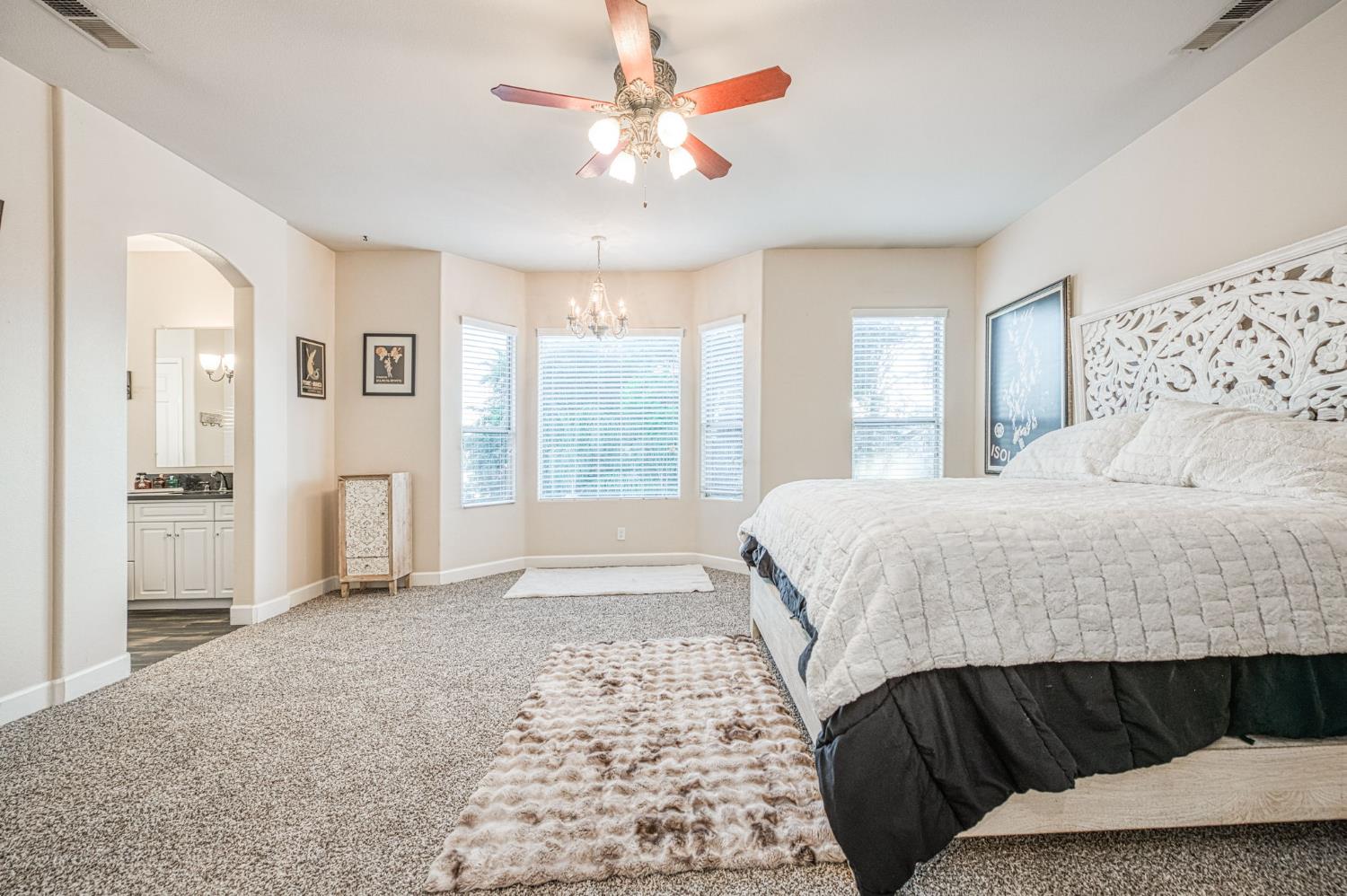 970 N Orangewood Avenue