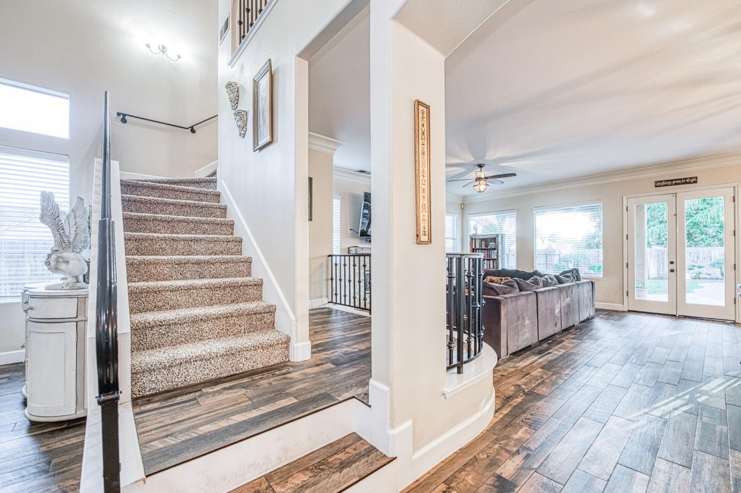 970 N Orangewood Avenue