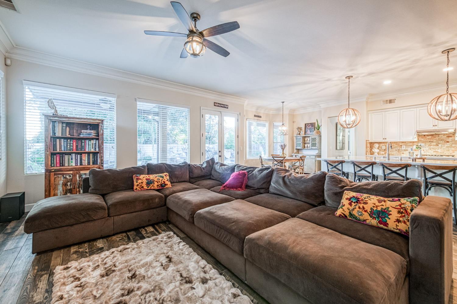 970 N Orangewood Avenue