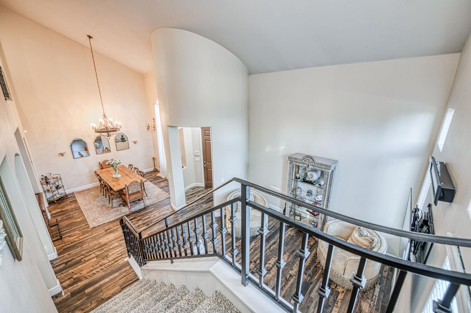 970 N Orangewood Avenue