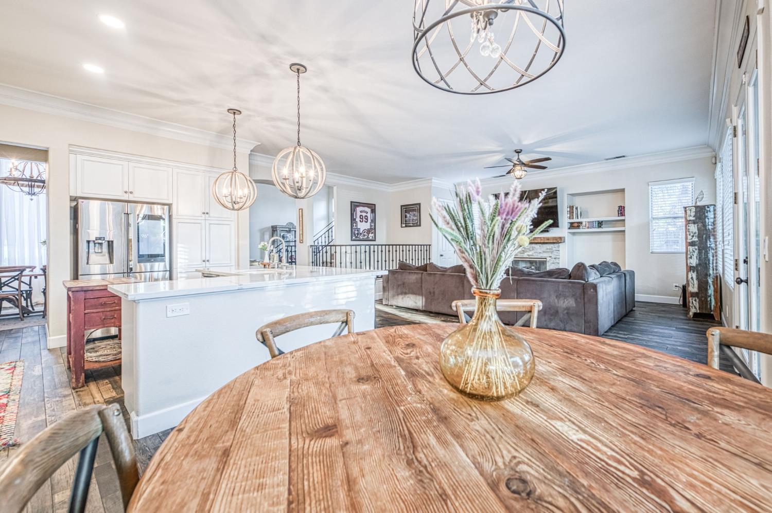 970 N Orangewood Avenue