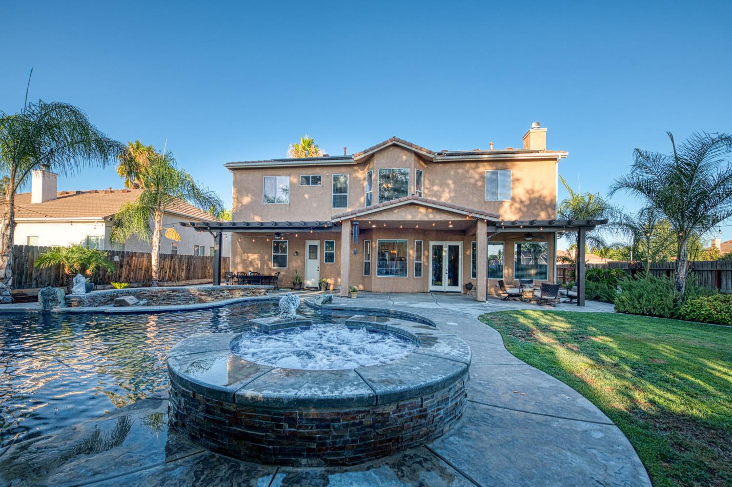 970 N Orangewood Avenue