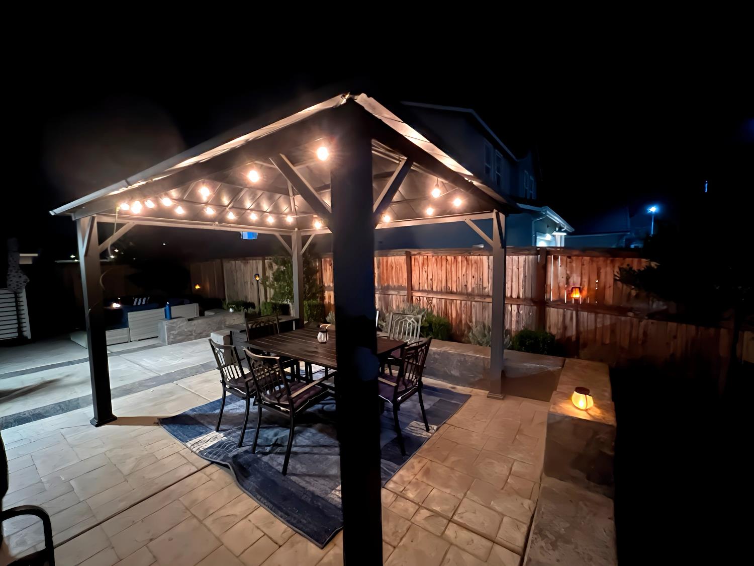 1817 N Phillip Avenue