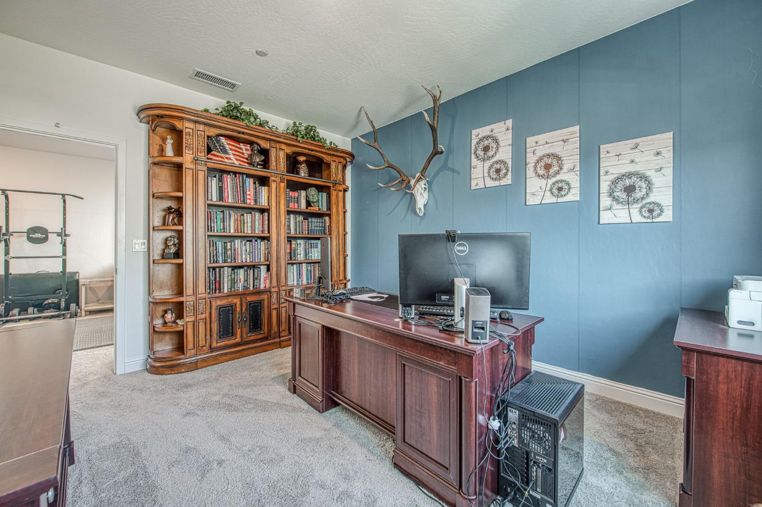 1817 N Phillip Avenue