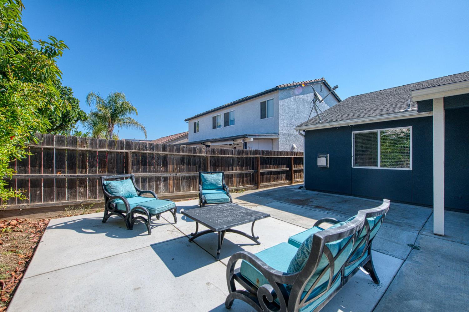 3673 N Denali Avenue