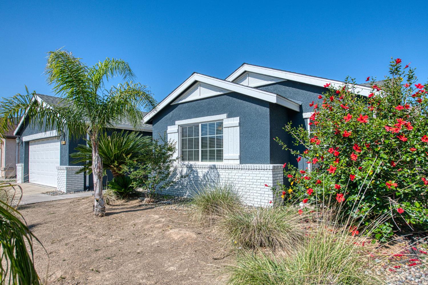 3673 N Denali Avenue