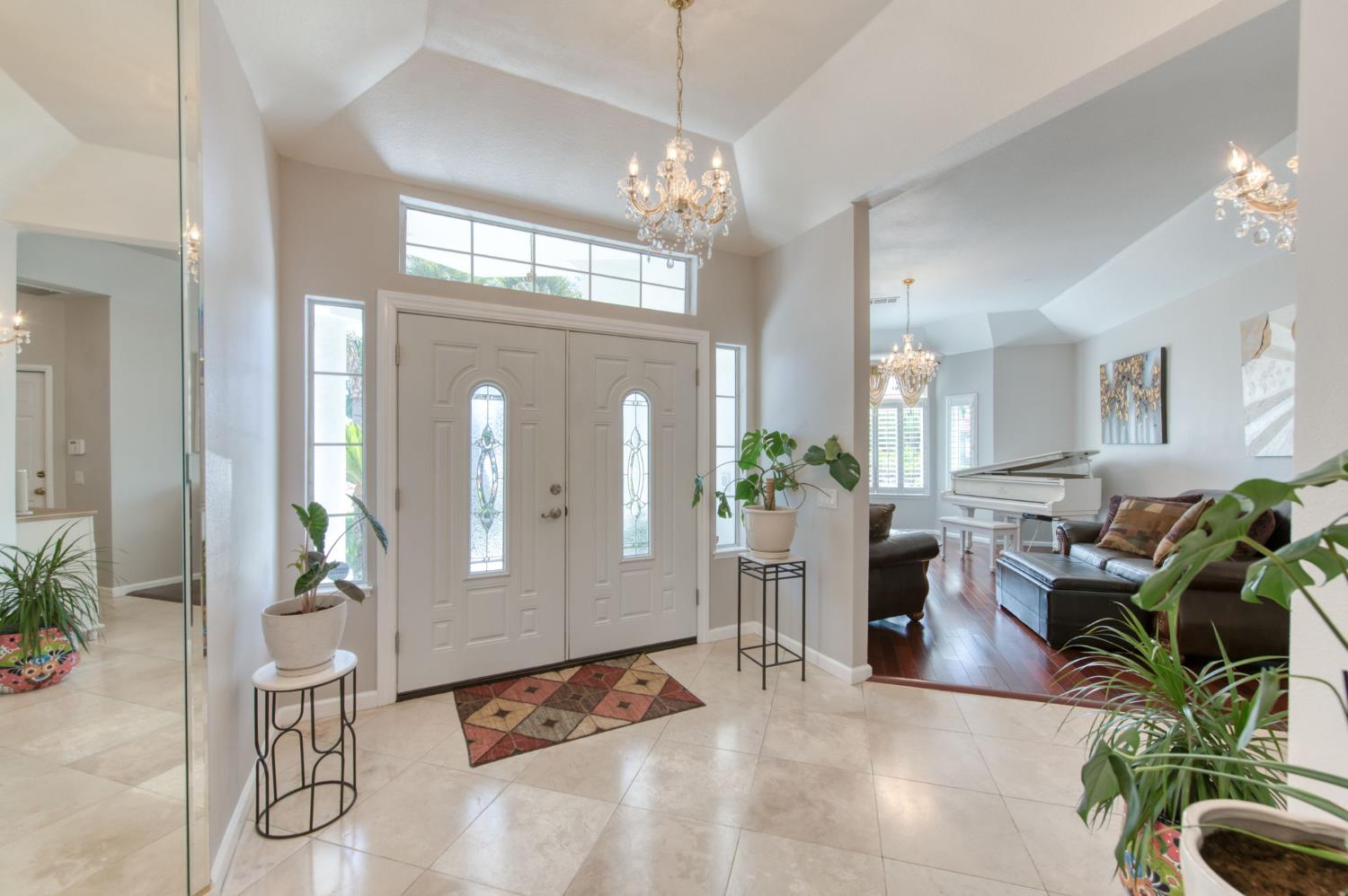 2479 Cabrillo Court
