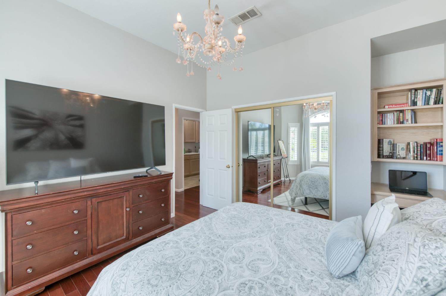 2479 Cabrillo Court