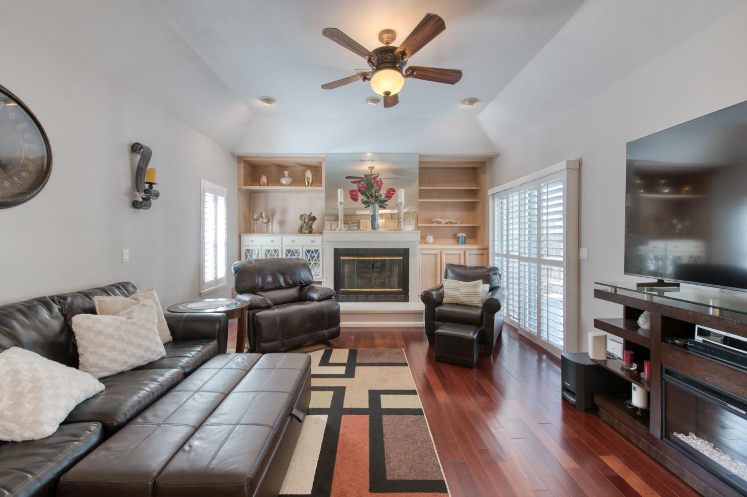 2479 Cabrillo Court
