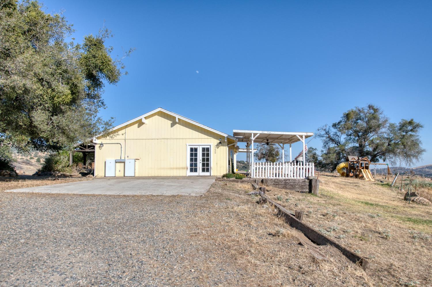24620 Auberry Road