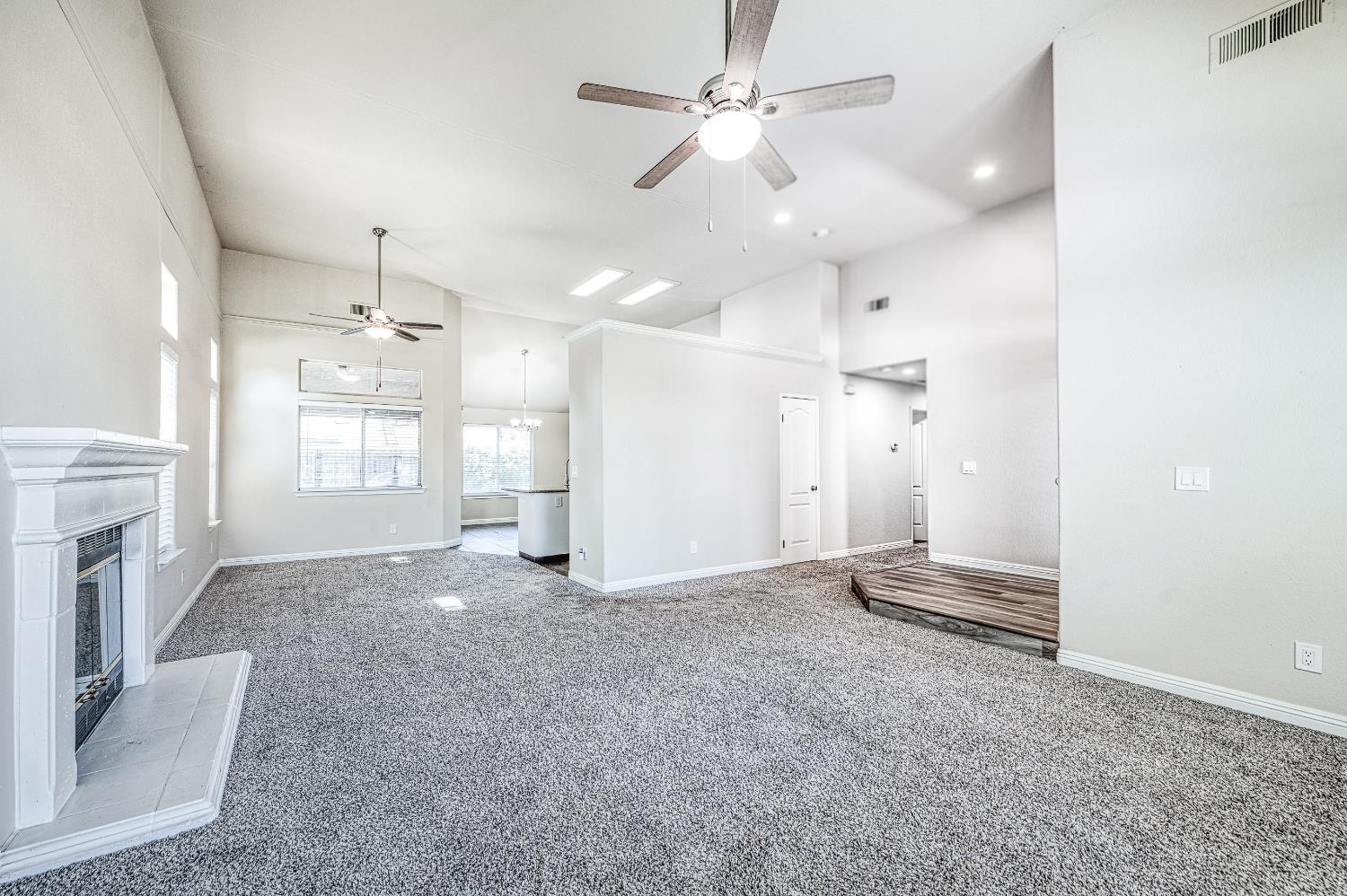2231 E Pryor Drive