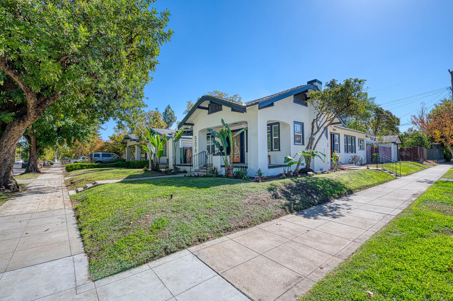 506 E Vassar