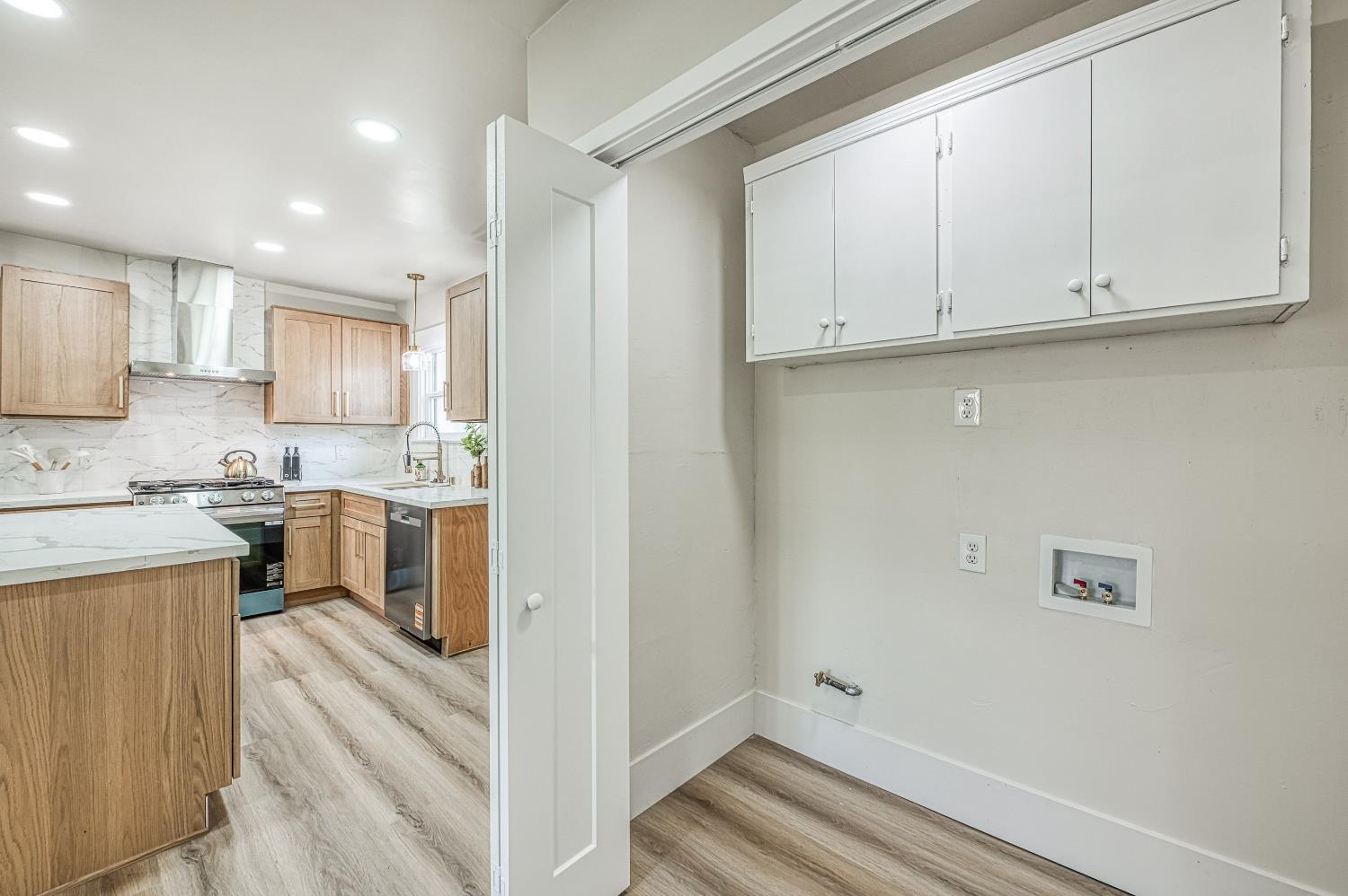 506 E Vassar