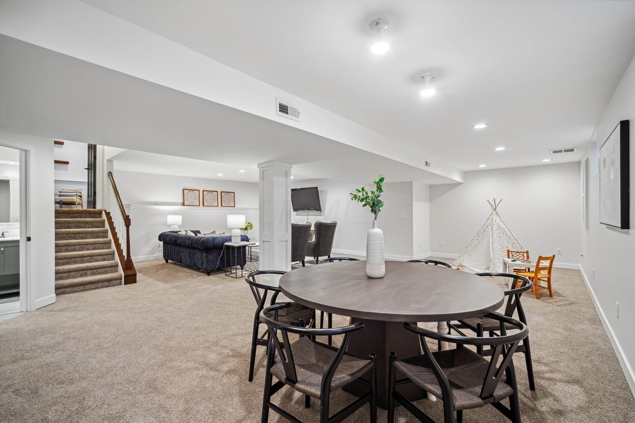 10621 Black Oak Drive