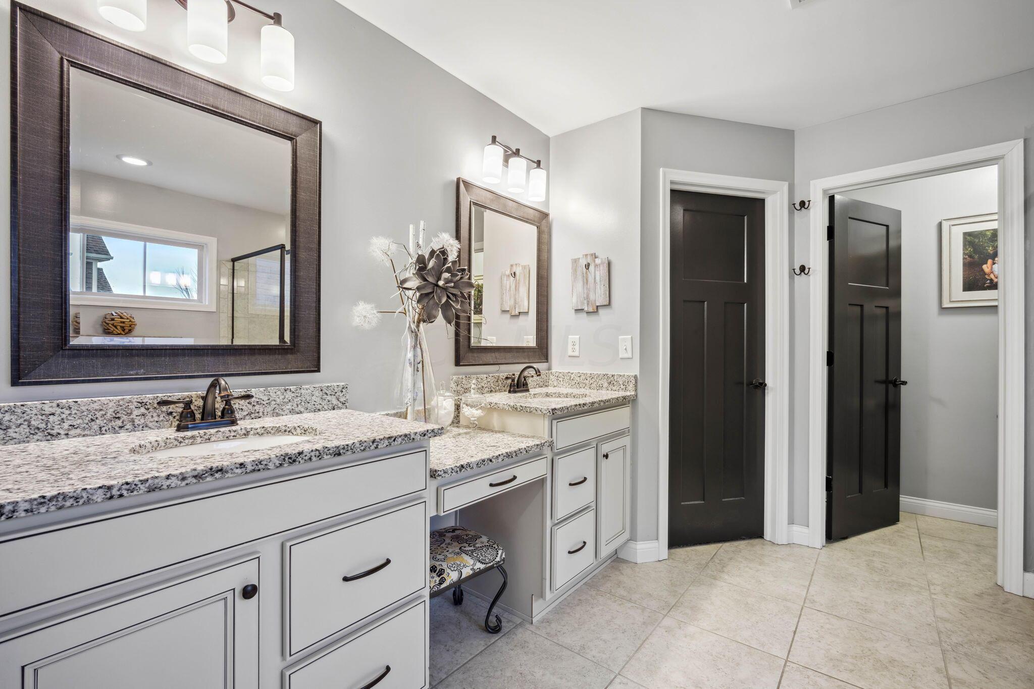 10621 Black Oak Drive