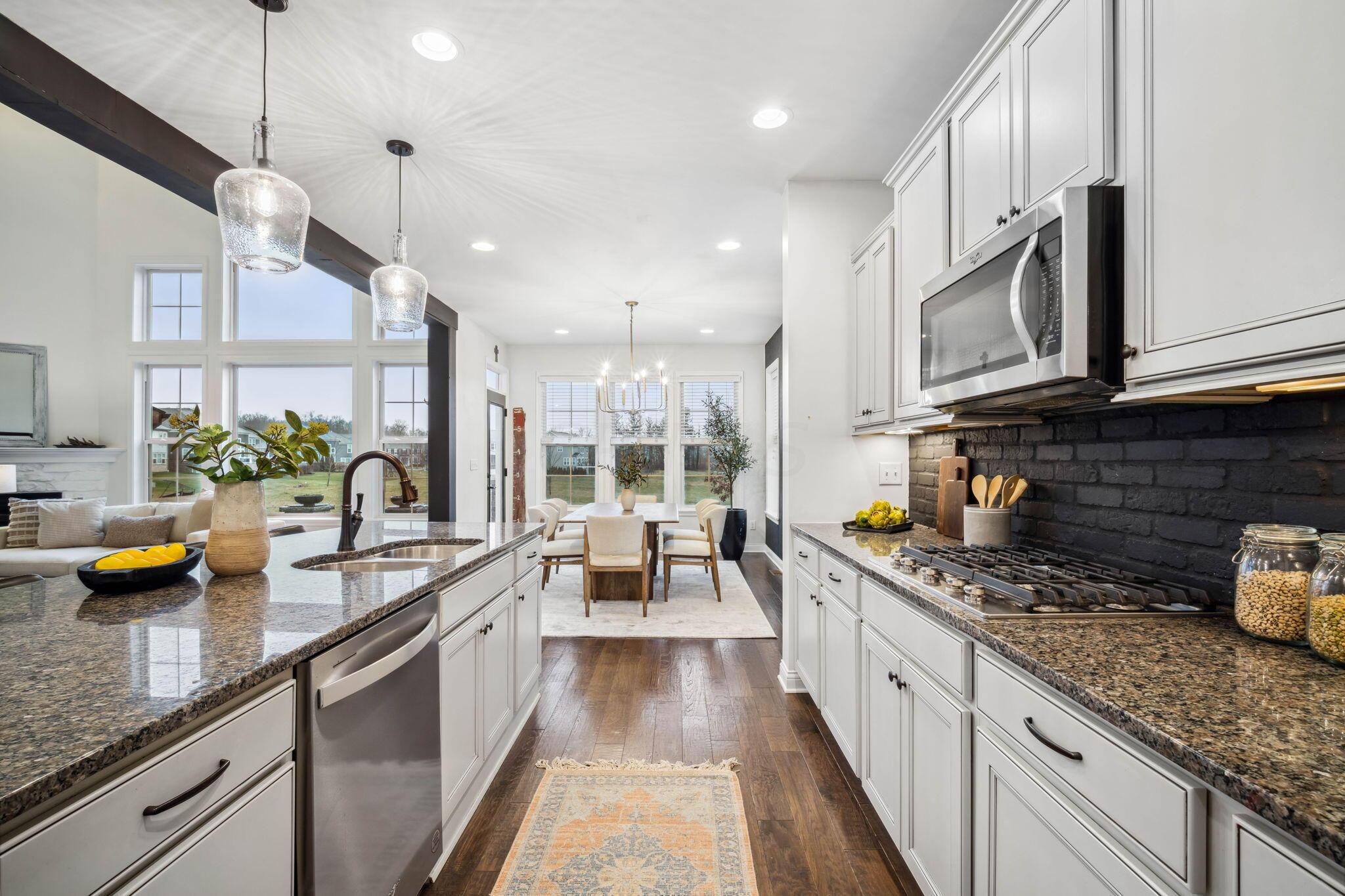 10621 Black Oak Drive