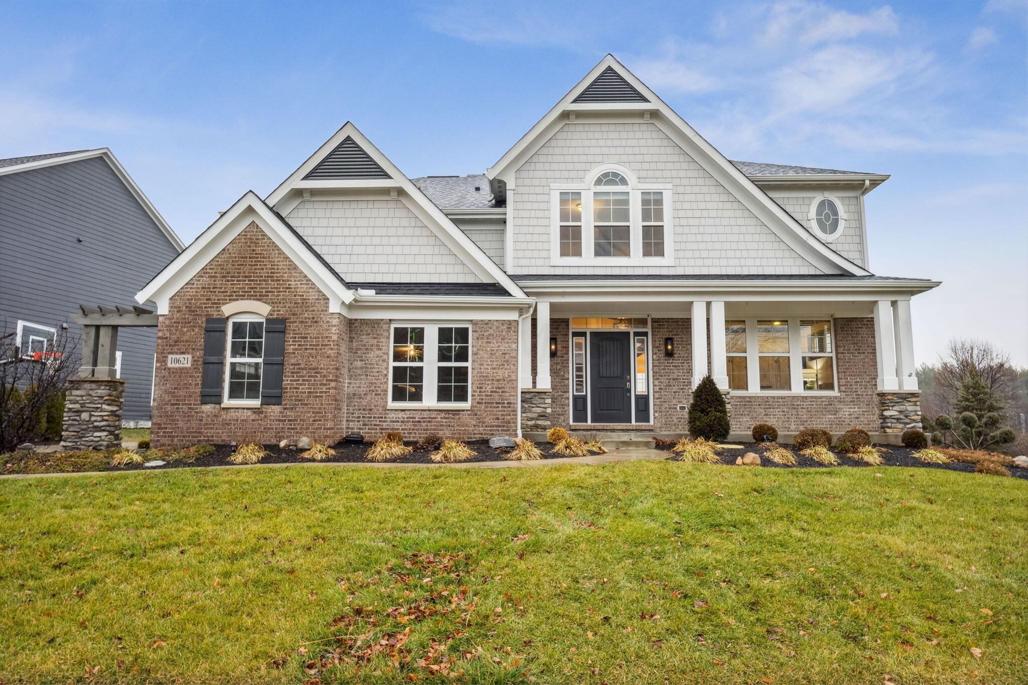 10621 Black Oak Drive