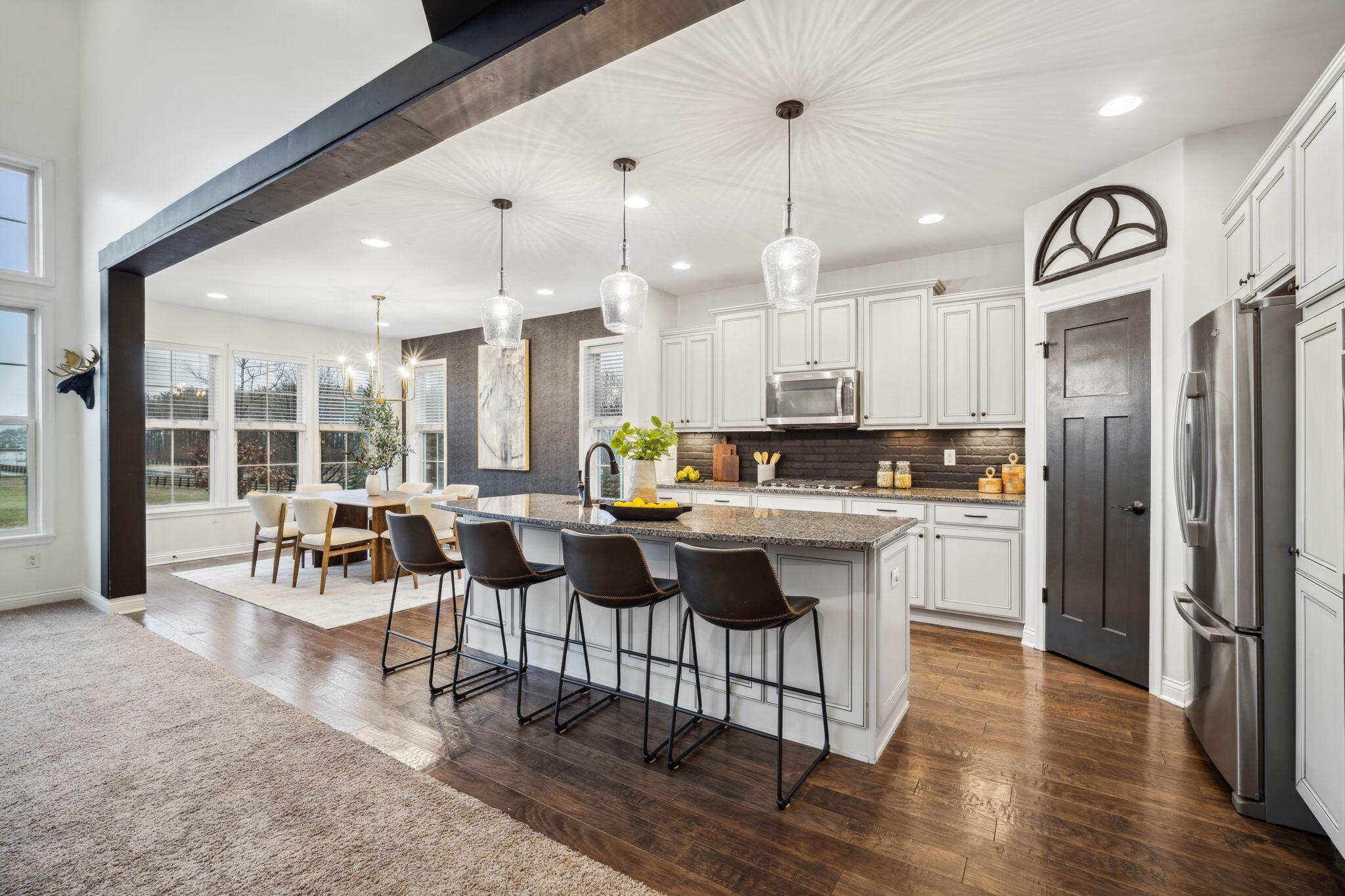 10621 Black Oak Drive