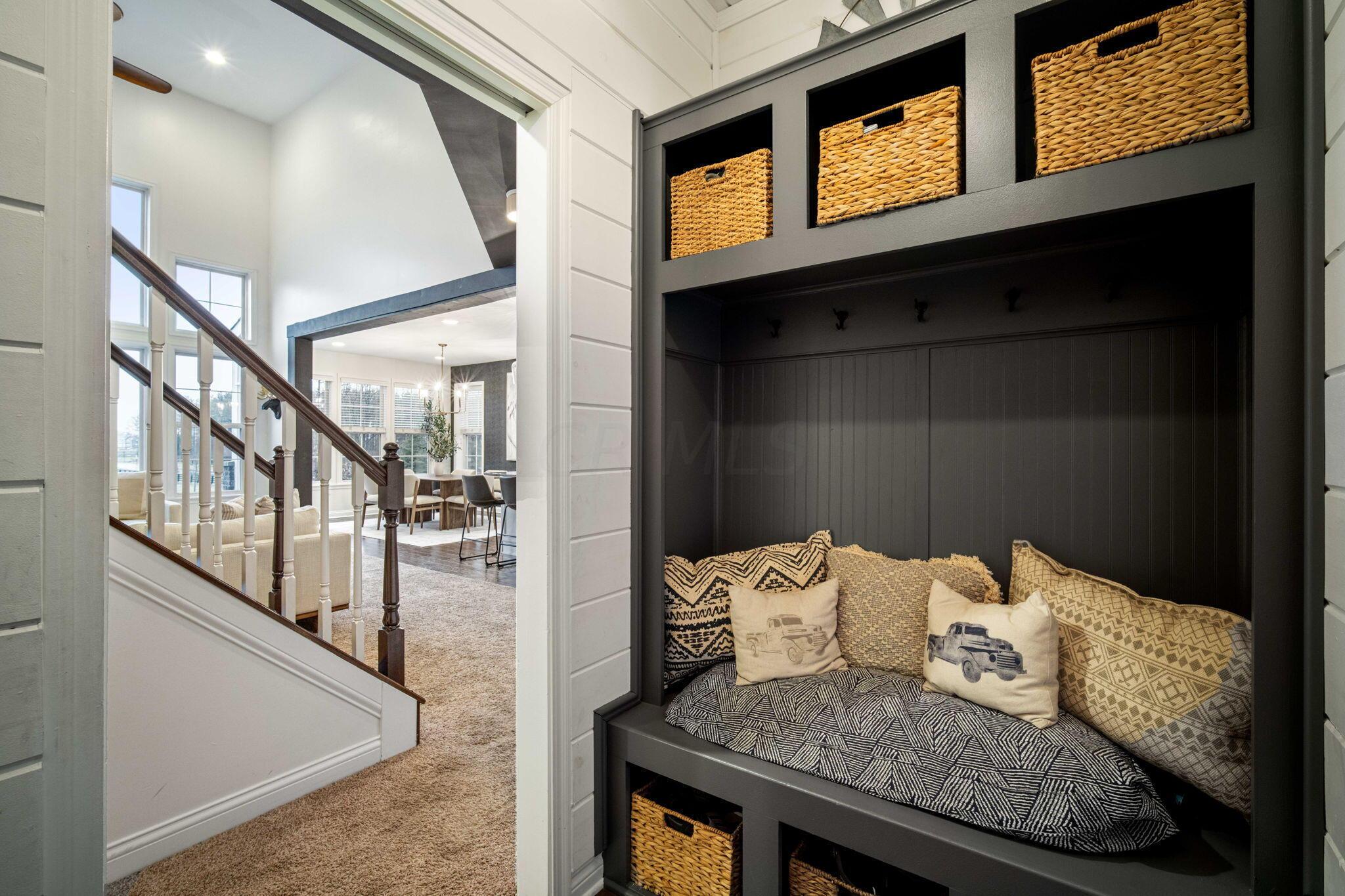 10621 Black Oak Drive