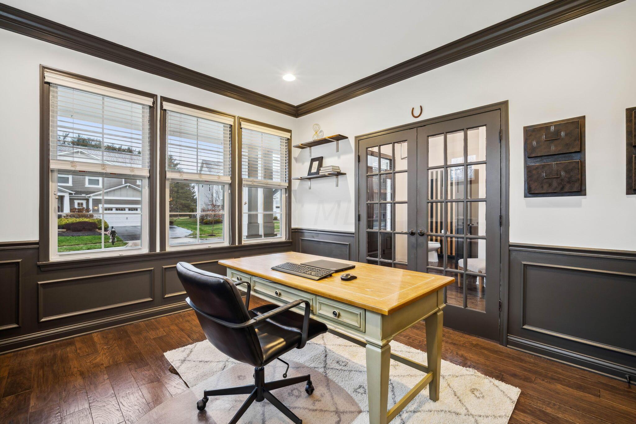 10621 Black Oak Drive