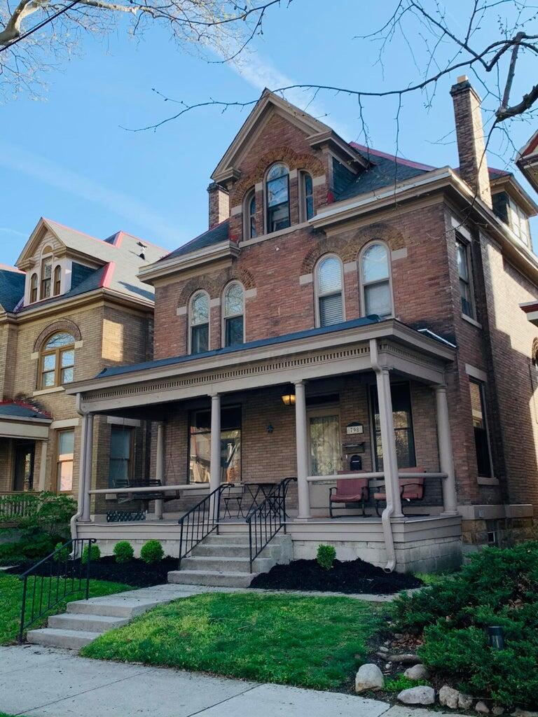 798 Neil Avenue