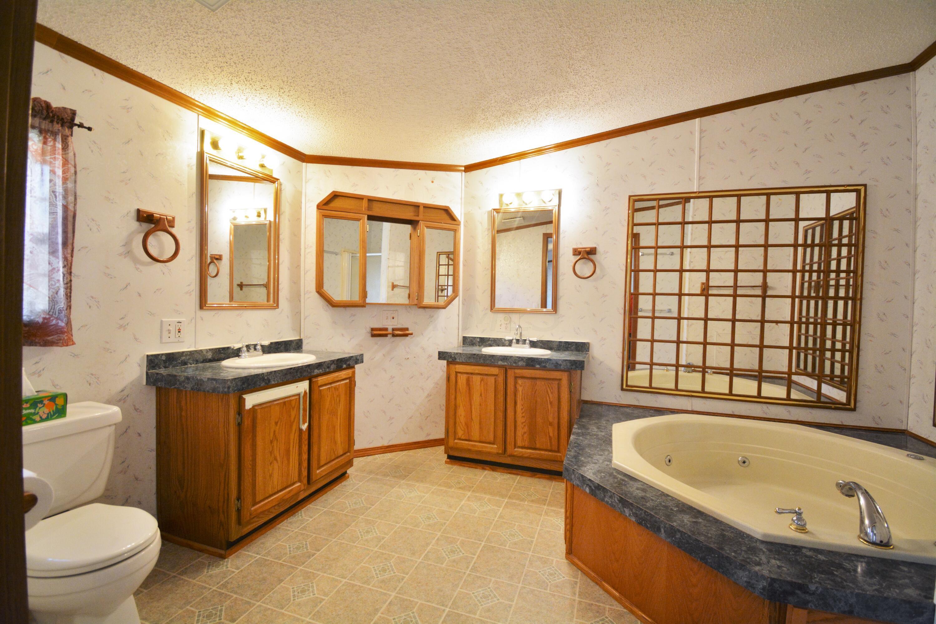 4983 Township Road 179