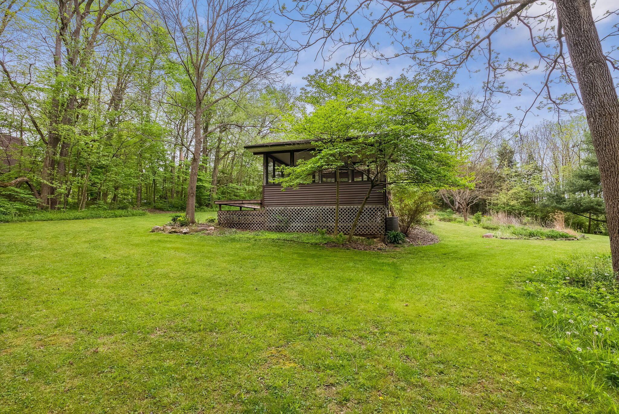 8641 Porter Central Road