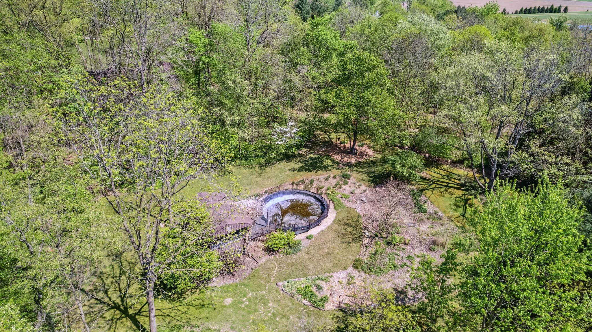 8641 Porter Central Road