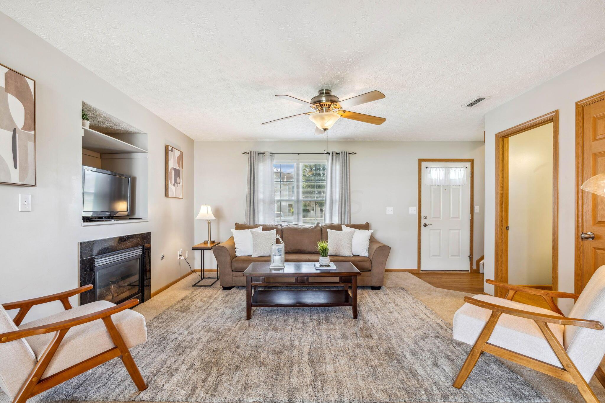 7818 Candytuft Street, 332