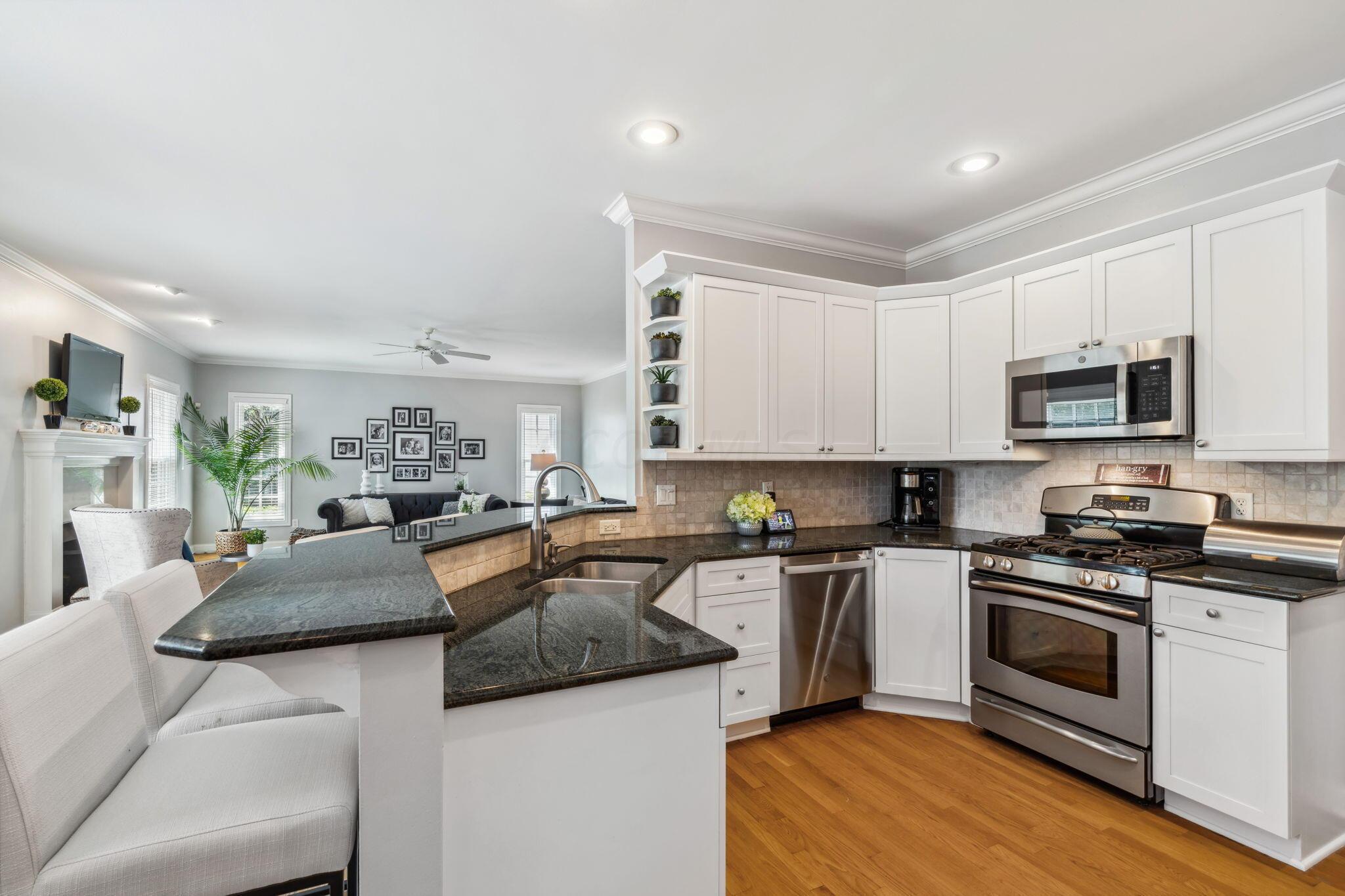 3574 Head Of Pond Road