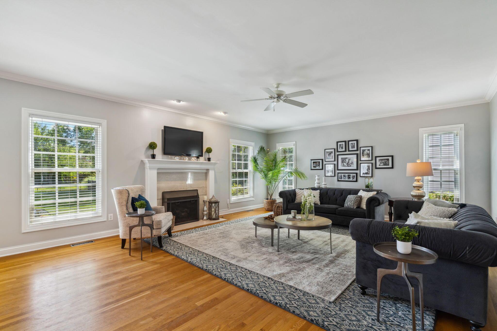 3574 Head Of Pond Road