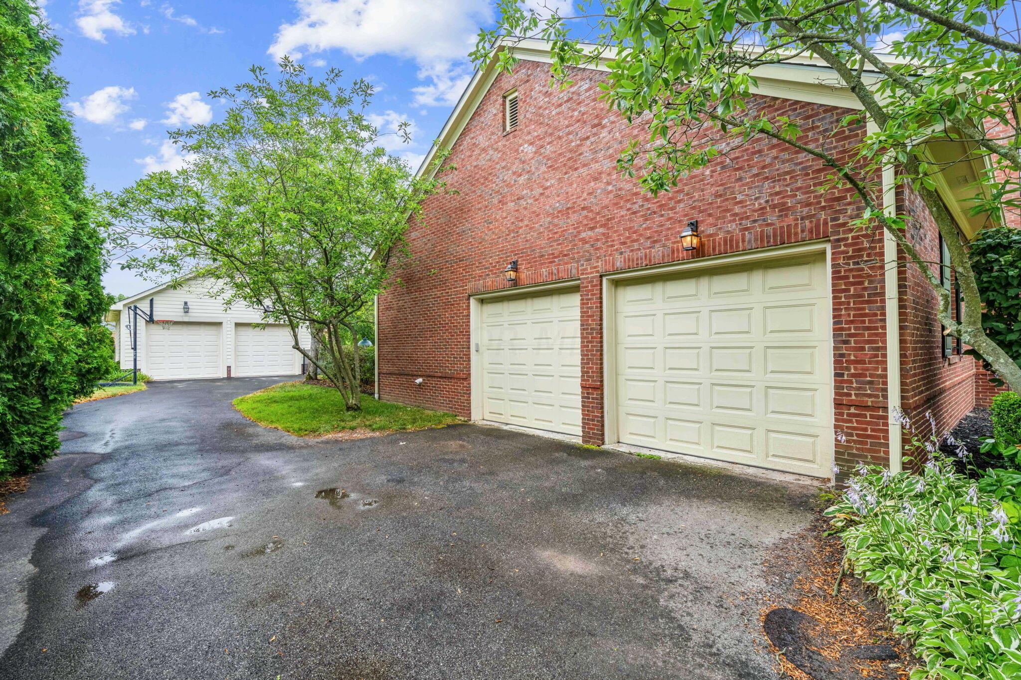 3574 Head Of Pond Road