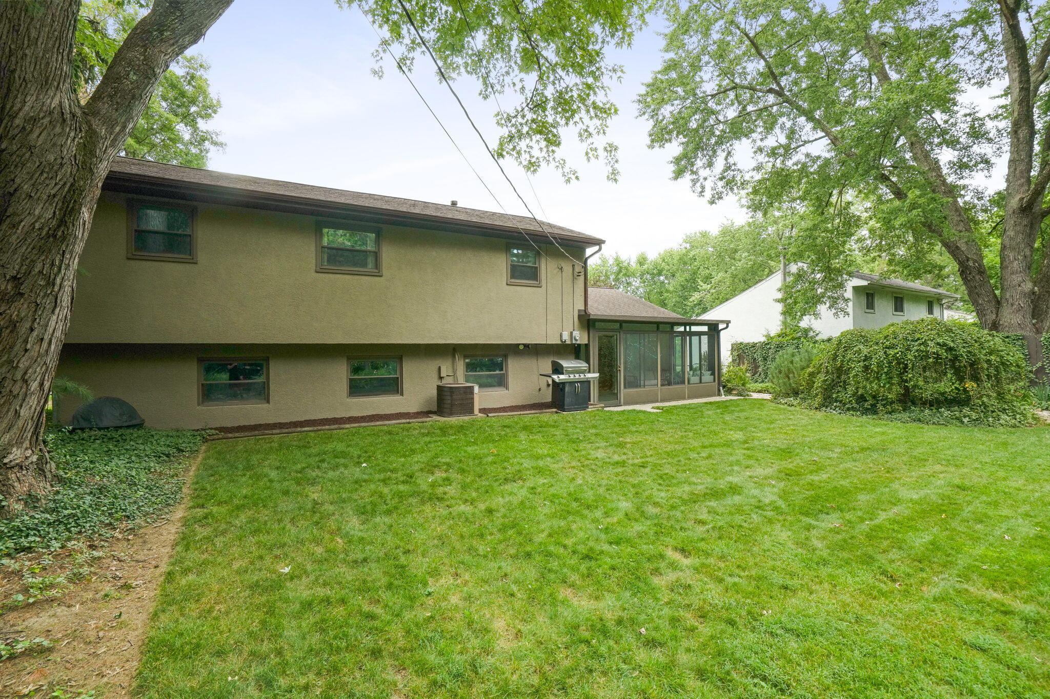 695 Rebecca Avenue