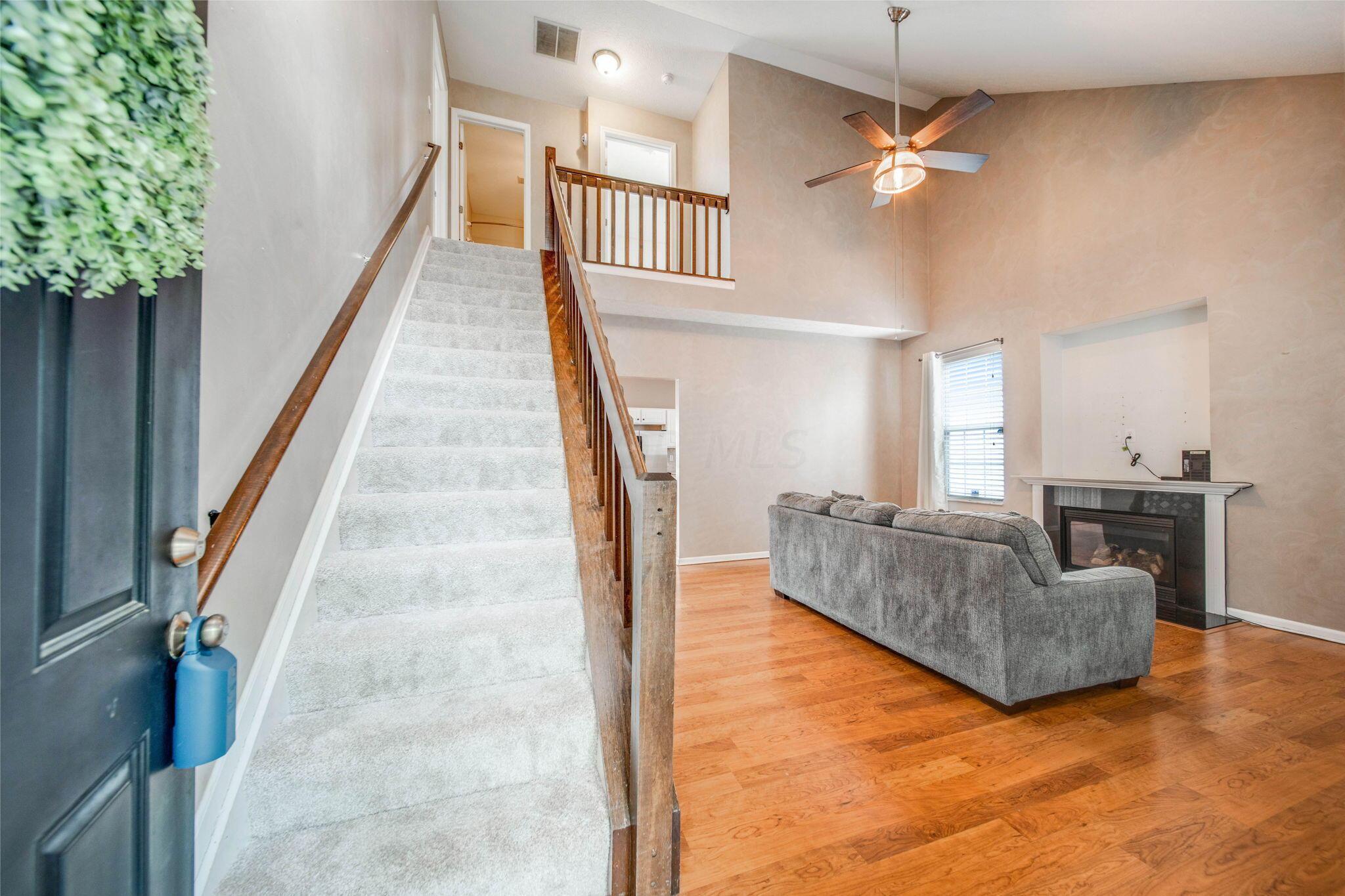 4048 Peregrine Pass Drive