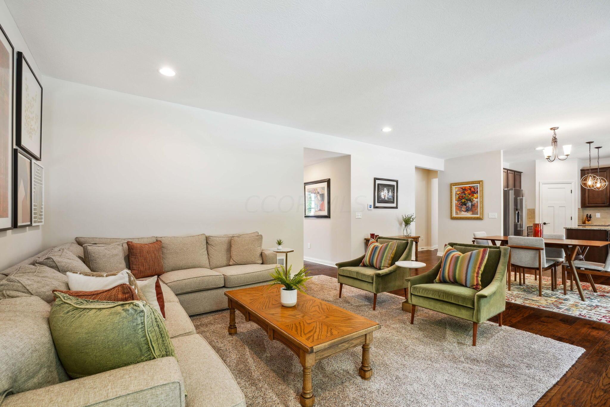 6882 Brooklyn Heights Road