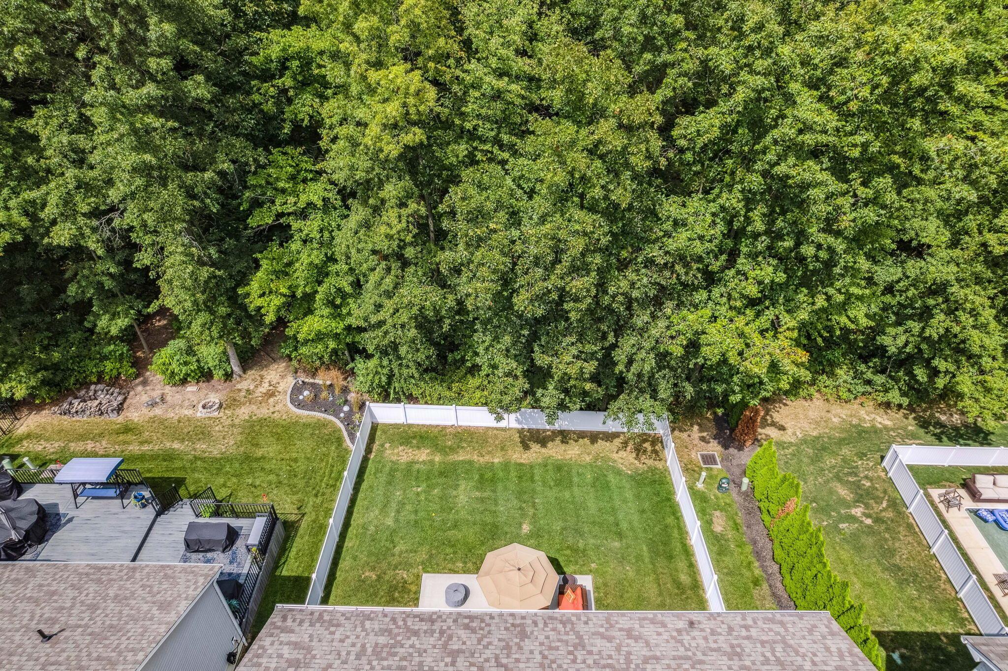 6882 Brooklyn Heights Road