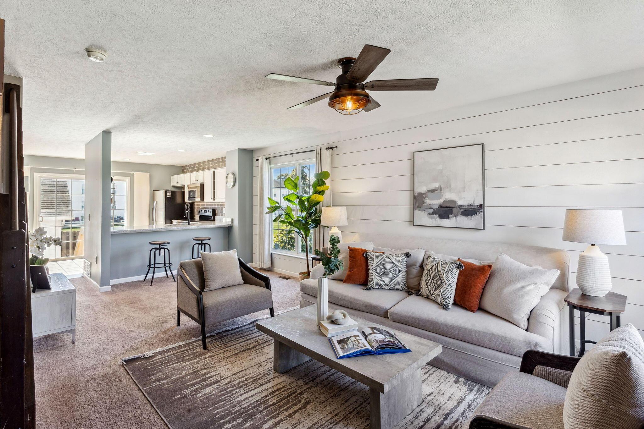 6237 Needletail Road, 32