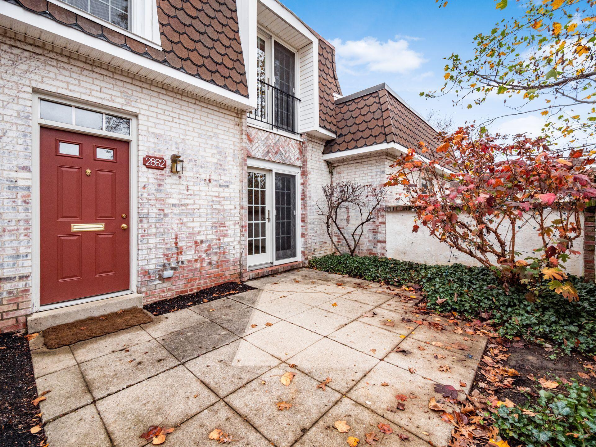 2862 Chateau Circle, 99