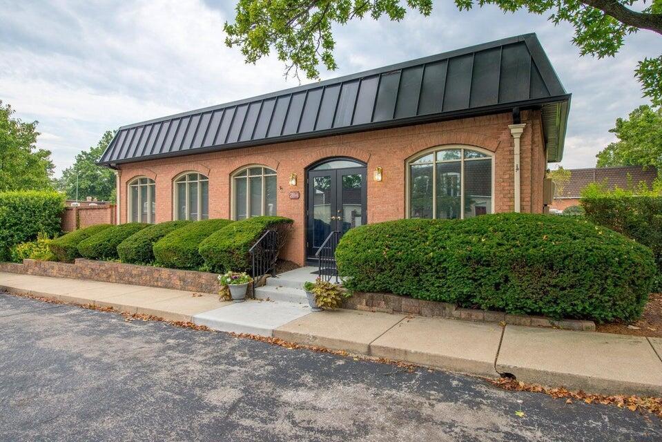 2862 Chateau Circle, 99