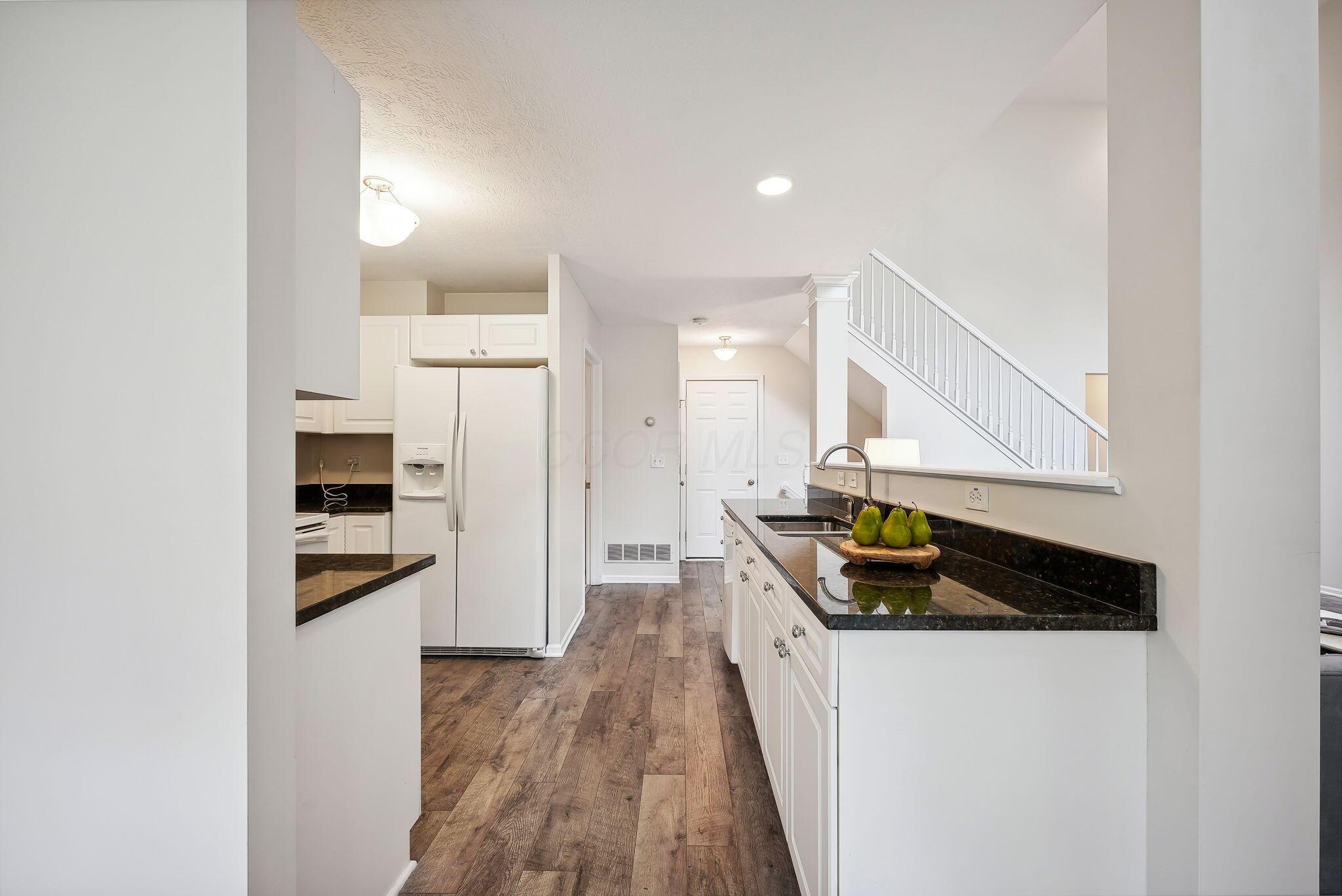 1231 Sanctuary Place, 31