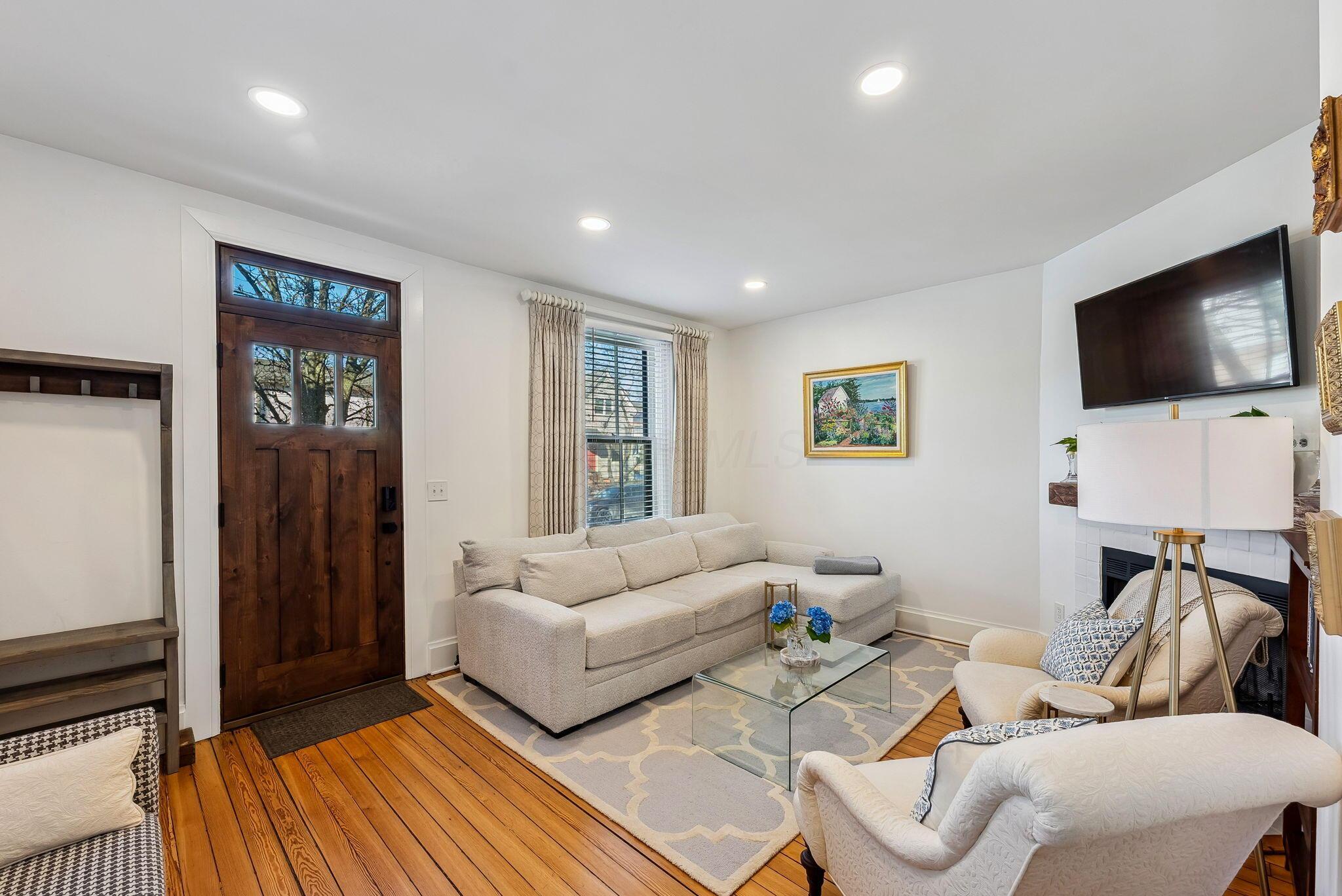 678 S 9th Street