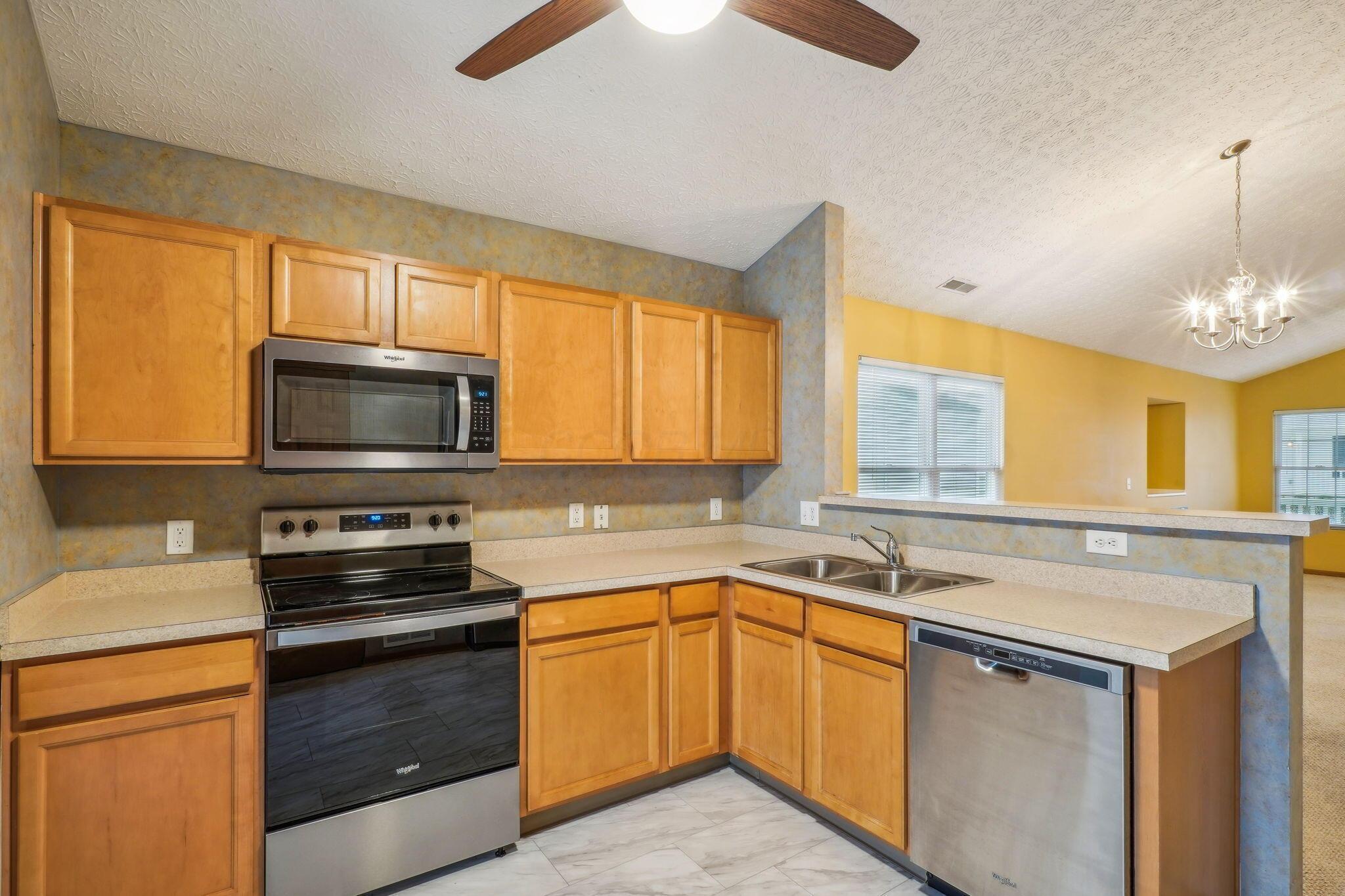 8740 Arrowtip Lane