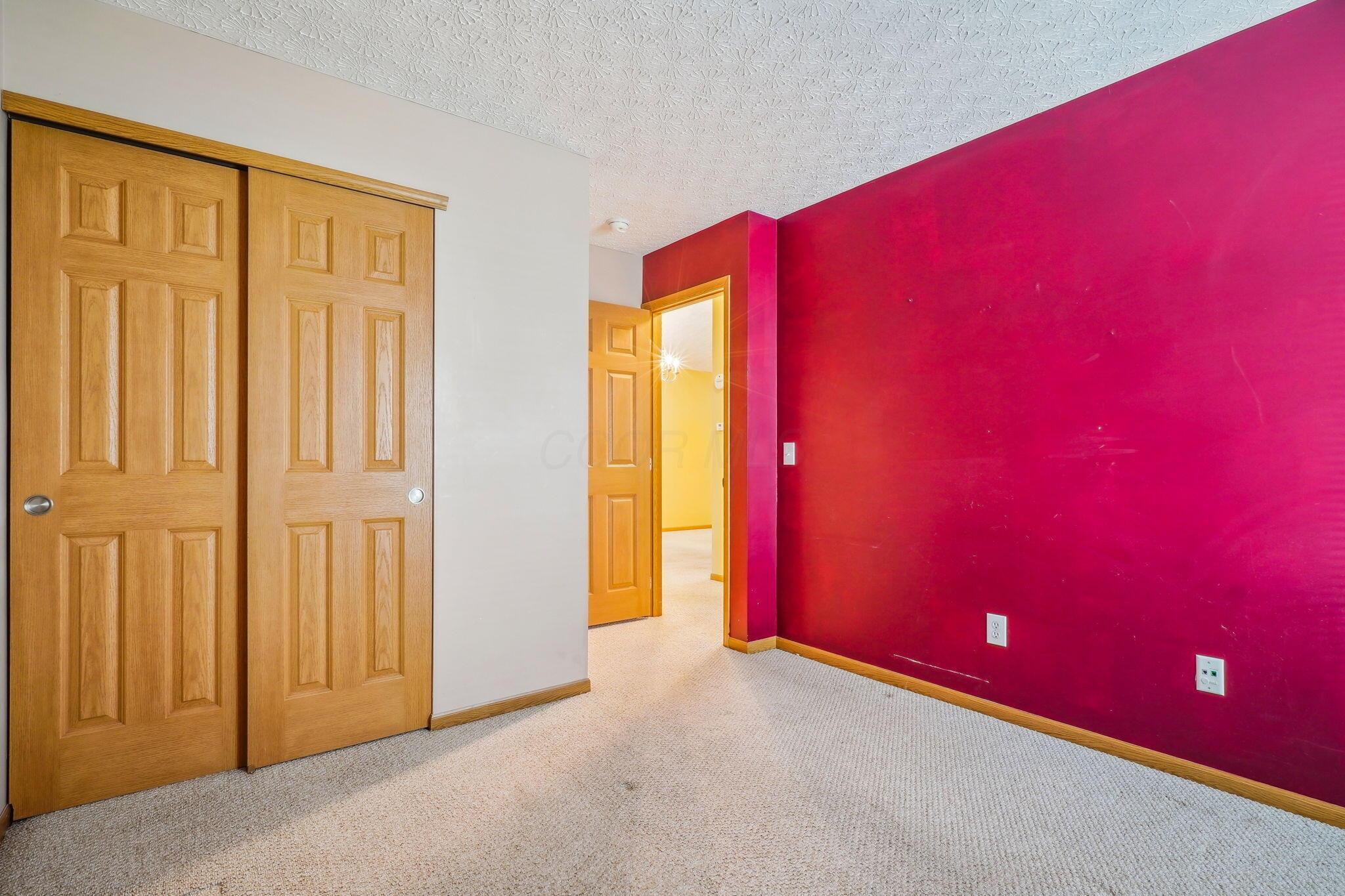 8740 Arrowtip Lane