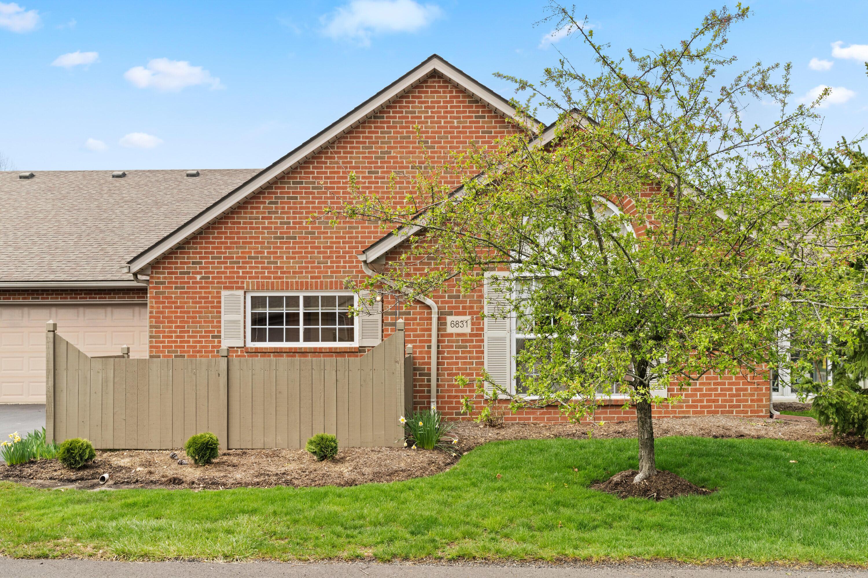 6831 Ridge Rock Drive