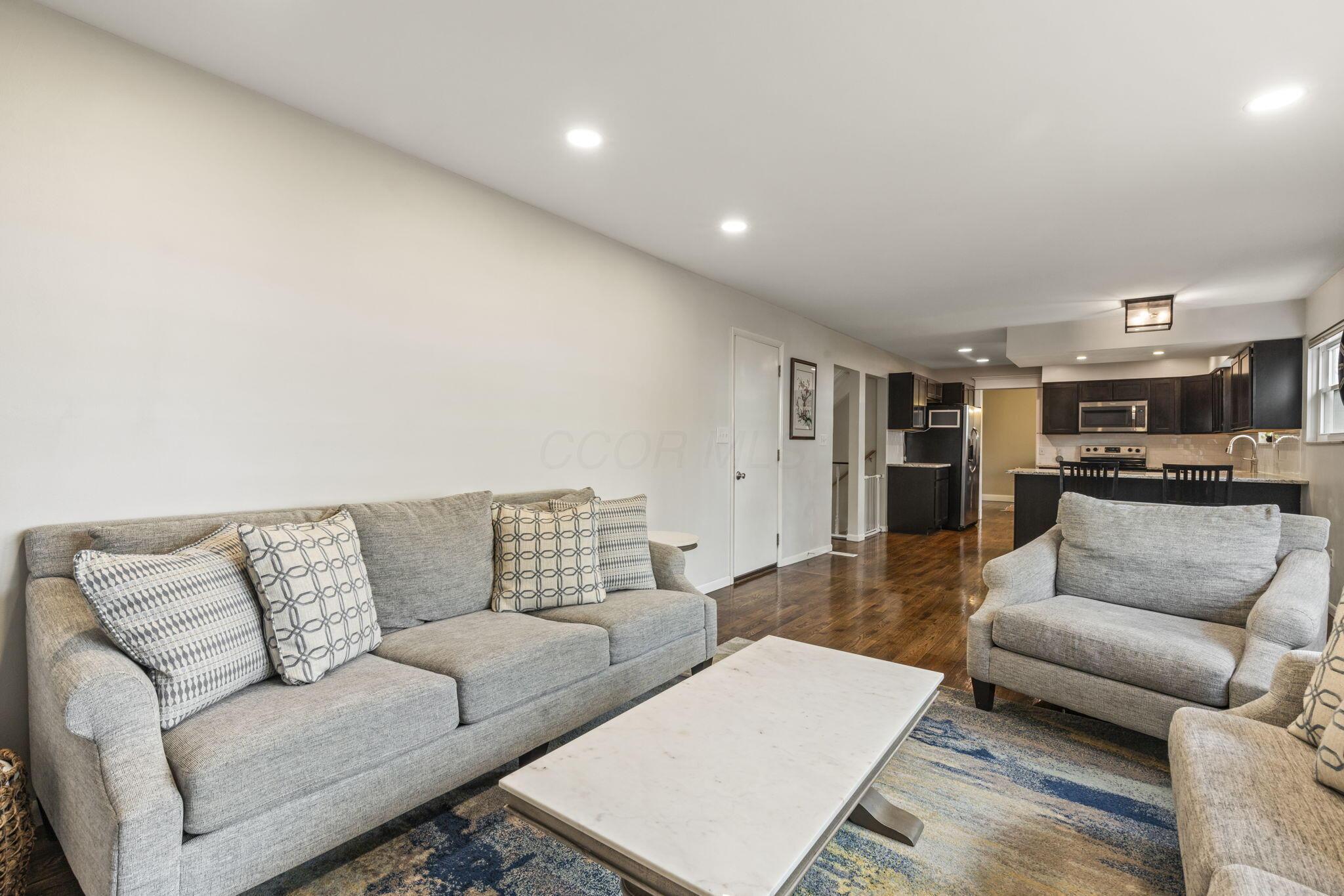 578 Glenridge Place