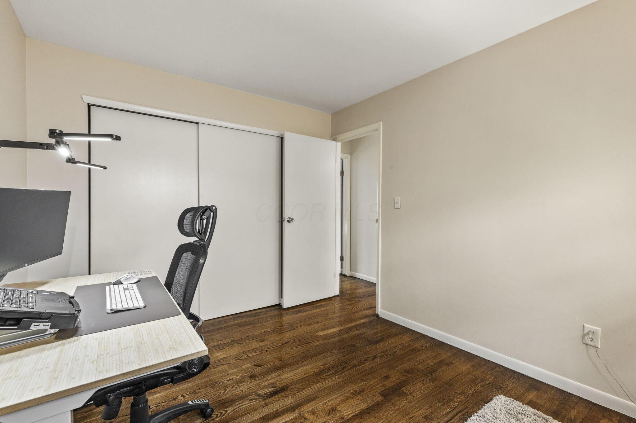 578 Glenridge Place