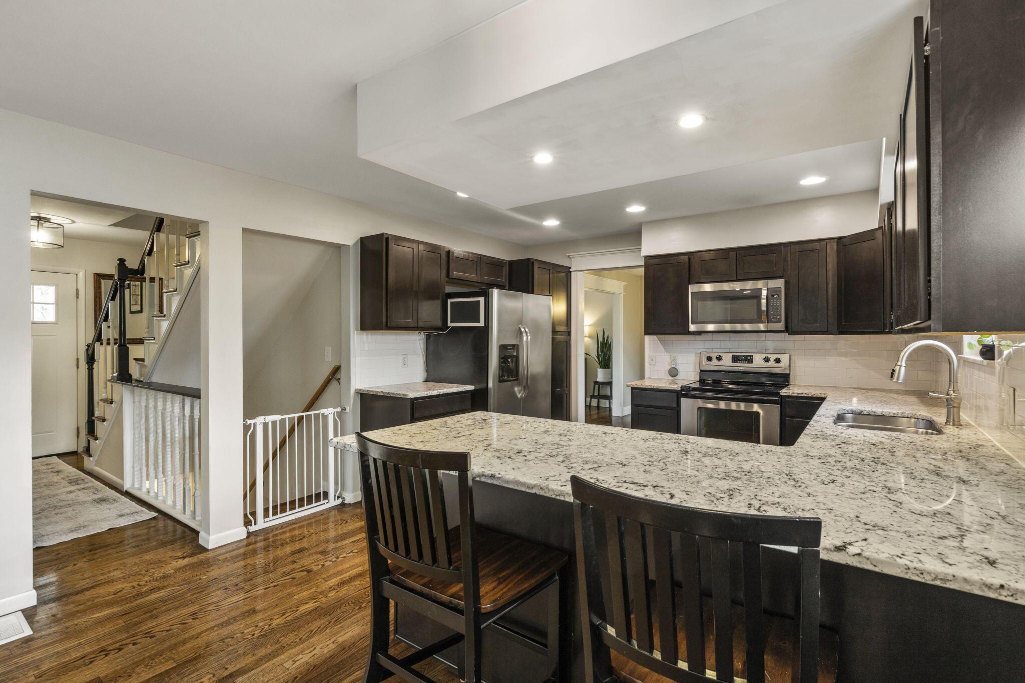 578 Glenridge Place