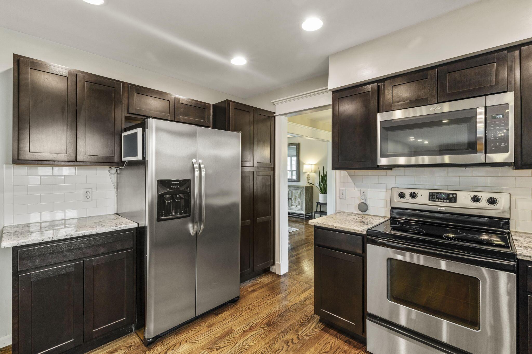 578 Glenridge Place