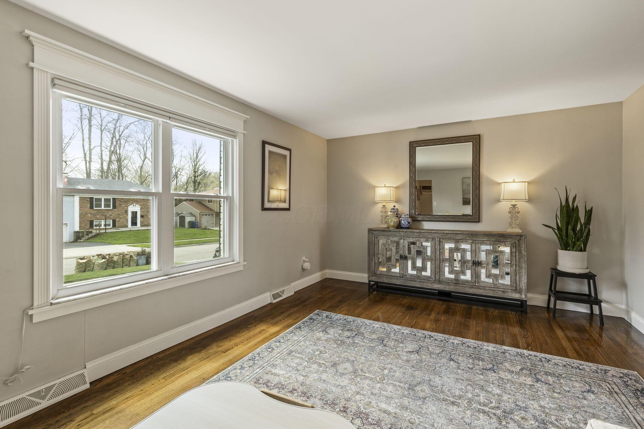 578 Glenridge Place